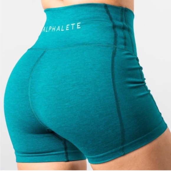 Alphalete Pants - 💙Alphalete~Revival R6 Shorts